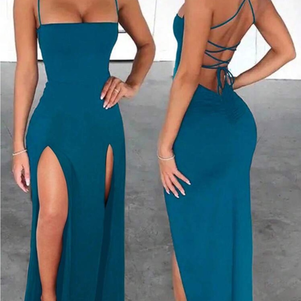 Elegant Teal Spaghetti Strap Dress